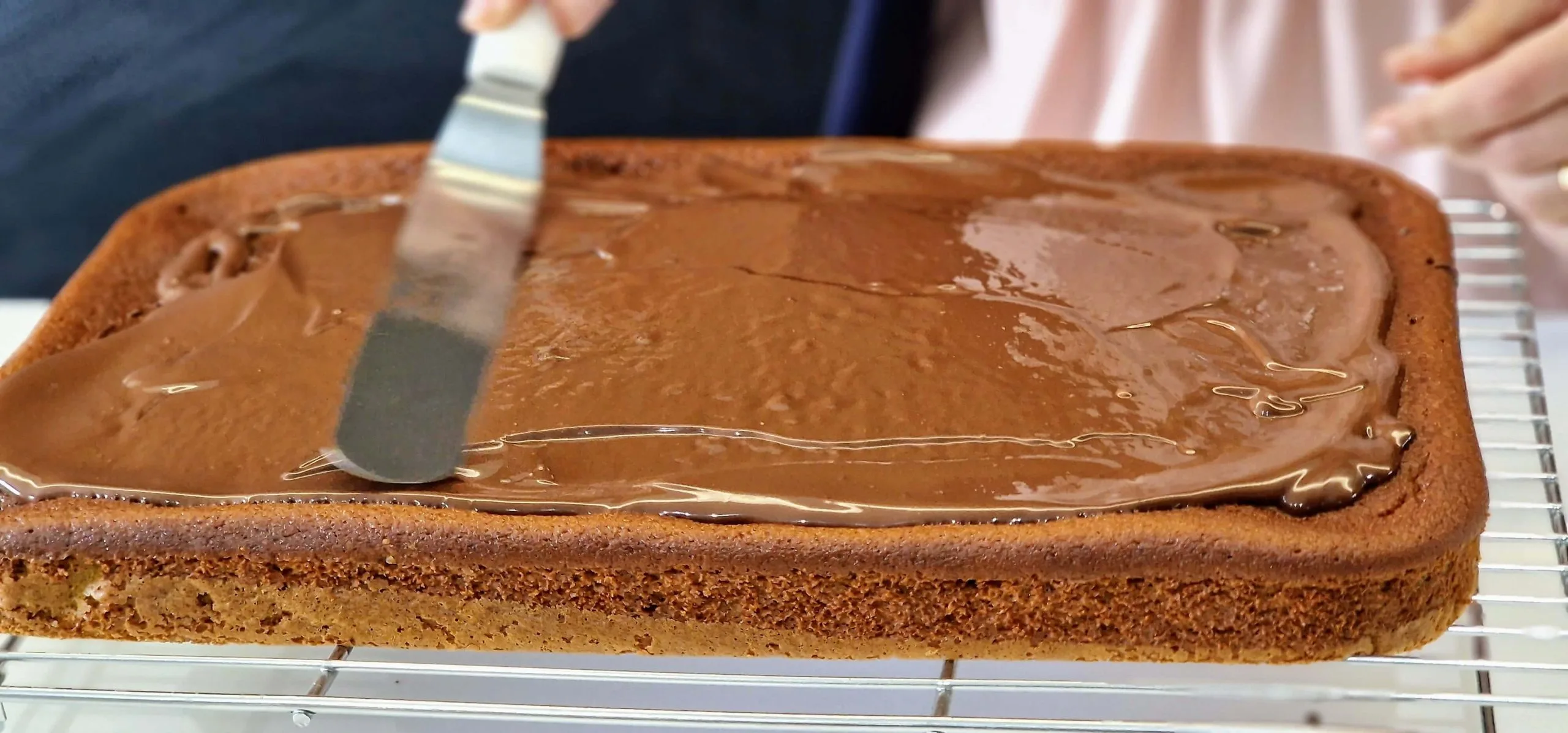 Bolo de Cenoura com cobertura de Chocolate Bolo de Cenoura com cobertura de Chocolate