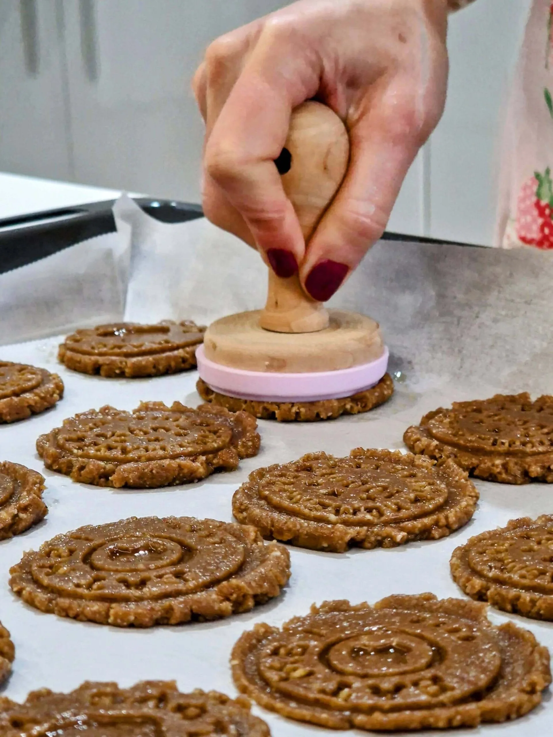 Bolo de Cenoura sem cobertura Como fazer Bolacha de Amêndoa